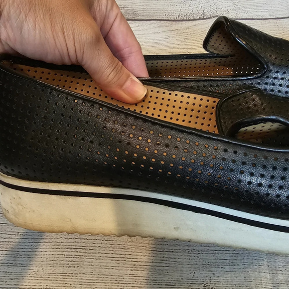 Franco Sarto Size 9 black almond toe Perforated comfortable Slip On - Picture 9 of 10